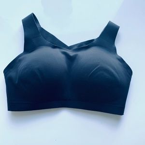 Lululemon Enlite Bra (36DD)